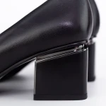 Vastag sarkú cipő K4337-3696A Fekete Jose Simon