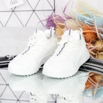 Női tornacipő E17 Fehér Mei