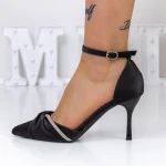 Vékony sarkú cipő 3XKK11 Fekete » MeiMall.hu