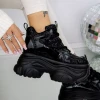 Női sportcipő platformmal 3SJN33 Fekete | Mei