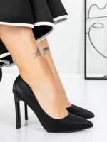 Vastag sarkú cipő 3DC36 Fekete » MeiMall.hu
