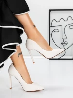 Vastag sarkú cipő 3DC36 Bézs » MeiMall.hu