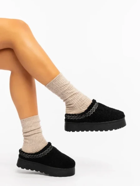 Amaria fekete női papucs textil anyagból