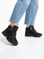 Paityn fekete női bakancs, műbőrből és textil anyagból készült