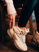 Paityn bézs női bakancs, műbőrből és textil anyagból készült