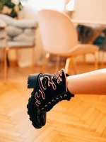 Efina fekete női bakancs