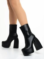 Olinda fekete női bokacsizma, műbőrből készült