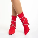 Daila piros női bokacsizma, textil anyagból készült