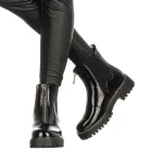 Stona fekete női bakancs