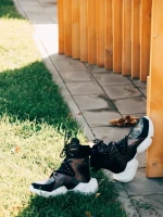 Raniya fekete női sportcipő, műbőrből készült