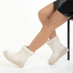 Rima bézs női csizma, műbőrből készült