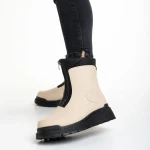 Lilith bézs női csizma, műbőrből készült