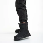 Lilith fekete női csizma, műbőrből készült