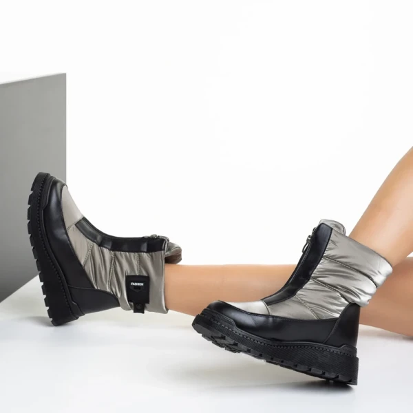 Rinda szürke női csizma, textil anyagból készült