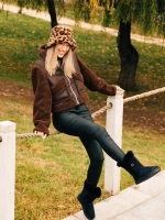 Zeltana fekete női csizma textil anyagból