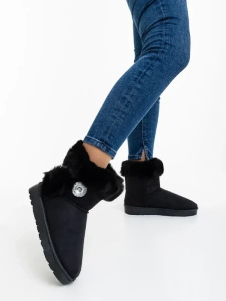 Hermina fekete női csizma textil anyagból