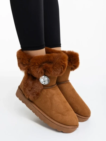 Hermina tevebarna női csizma textil anyagból