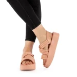 Aryna rózsaszín női szandál