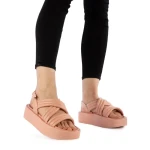 Aryna rózsaszín női szandál