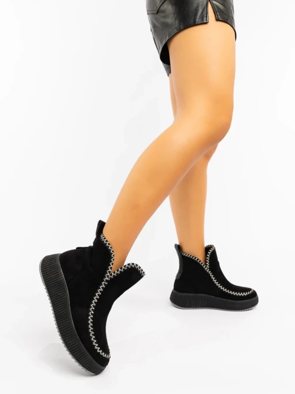 Galinda fekete női bakancs textil anyagból