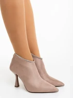 Marida bézs női bokacsizma textil anyagból