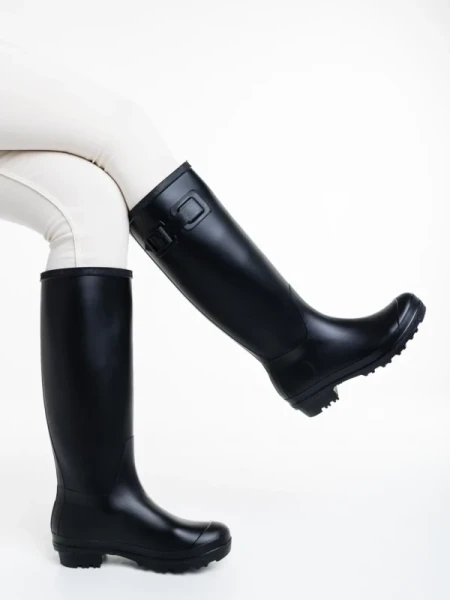 Celinda fekete női csizma, gumiból készült