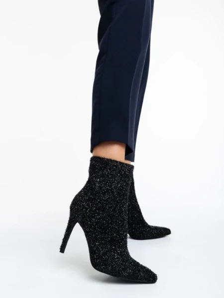 Noelani fekete, női bokacsizma, textil anyagból