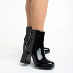 Rosalita fekete női bokacsizma, lakkozott műbőrből készült