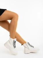 Tarsia bézs női bakancs ökológiai bőrből