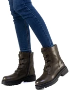 Biela zöld női bakancs