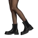 Sediv fekete női csizma