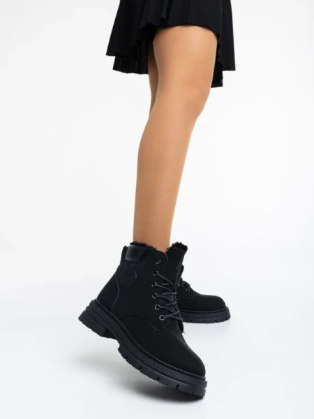 Kandi fekete, női bakancs, ökológiai bőrből