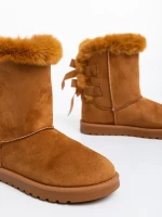 Taryn tevebarna, női csizma, textil anyagból