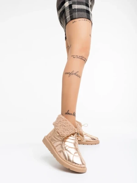 Louella  pezsgő színű, női csizma, textil anyagból