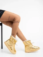 Louella  arany színű, női csizma, textil anyagból