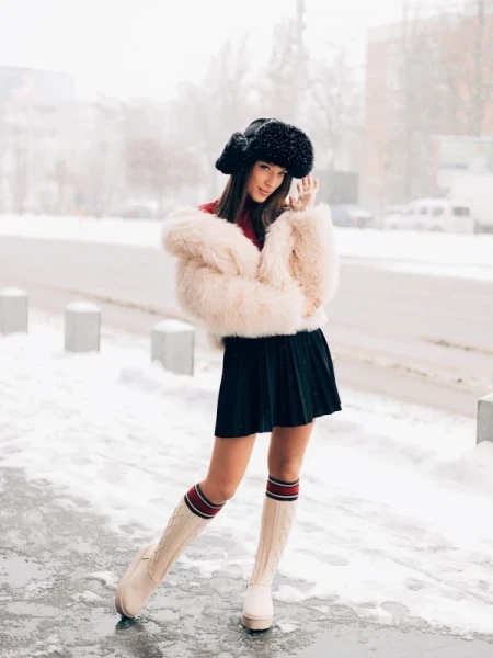 Talora bézs női csizma textil anyagból