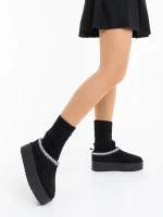 Diaza fekete női csizma textil anyagból