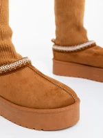 Diaza tevebarna női csizma textil anyagból