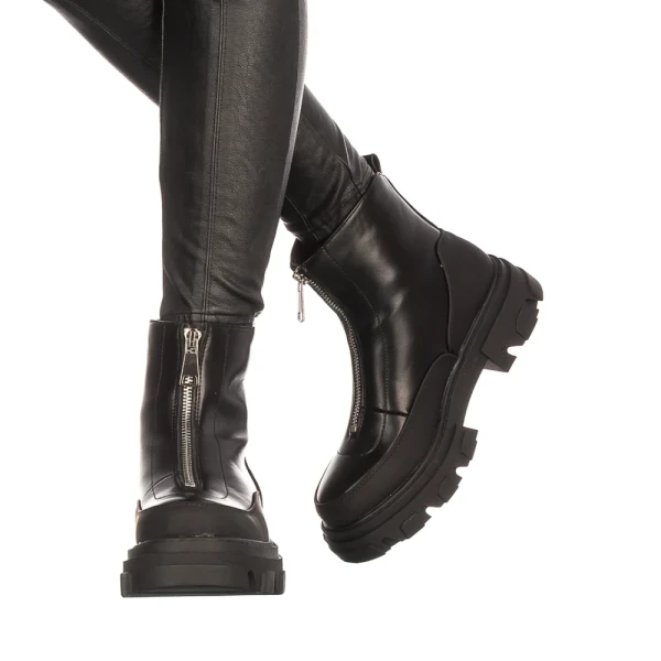 Priva fekete női csizma