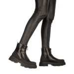 Priva fekete női csizma