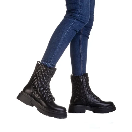 Wila fekete női bakancs