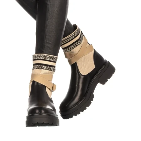 Jarilla fekete női csizma