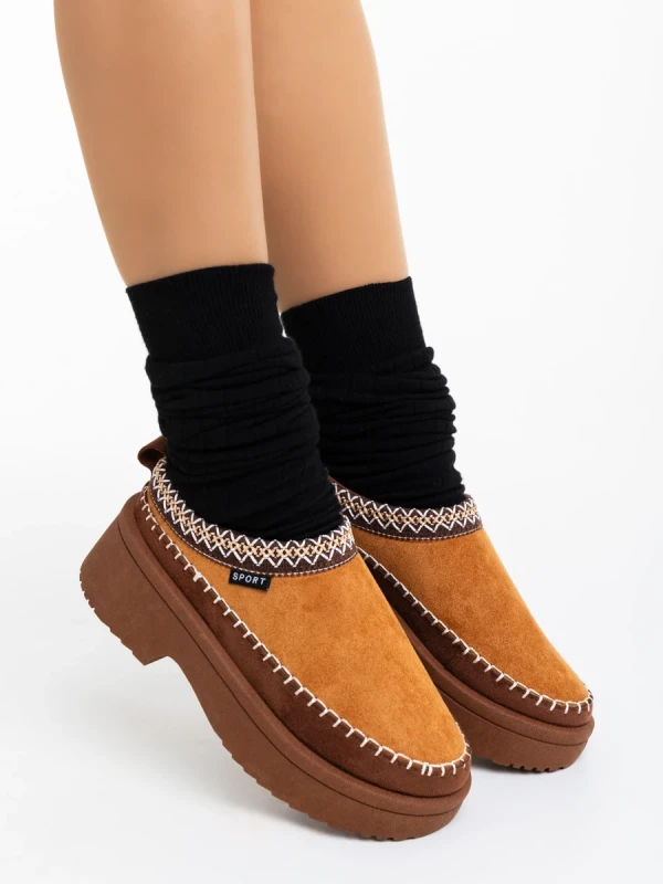 Zafira tevebarna női papucs textil anyagból