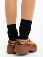 Zafira tevebarna női papucs textil anyagból