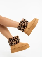 Zalinda tevebarna női csizma textil anyagból