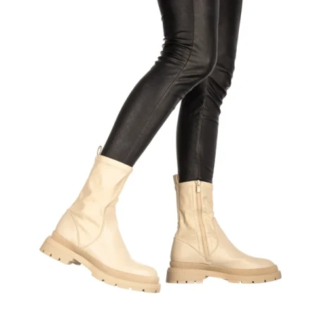 Sorma bézs női csizma