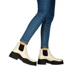 Carty bézs női bakancs