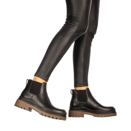 Carty fekete és barna női bakancs