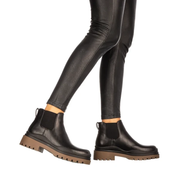 Carty fekete és barna női bakancs