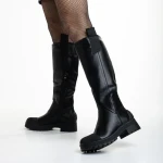 Briona fekete női csizma, műbőrből készült